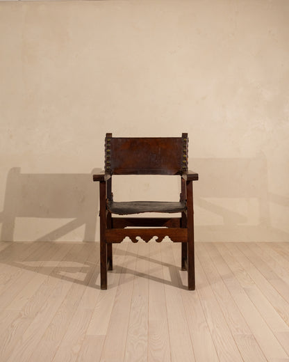 Early 19th Century Spanish Walnut Armchair with Original Leather