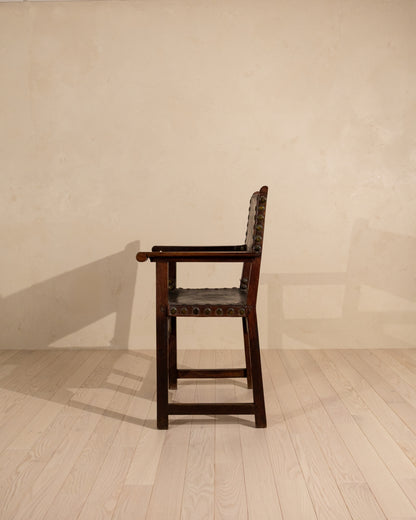 Early 19th Century Spanish Walnut Armchair with Original Leather