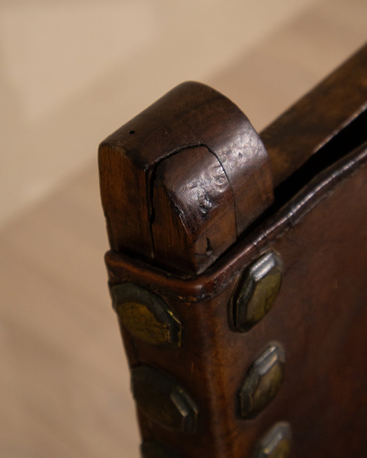 Early 19th Century Spanish Walnut Armchair with Original Leather