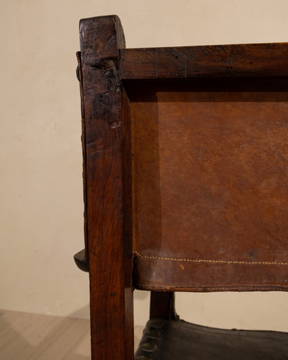 Early 19th Century Spanish Walnut Armchair with Original Leather